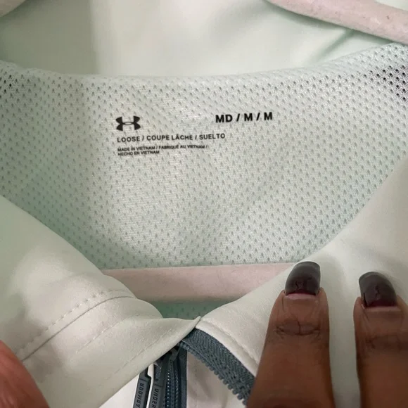 Under Armour Jacket - Picture 5 of 5